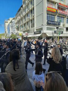 Οι Λαρισαίοι τίμησαν την επέτειο του "ΟΧΙ" 17 b3259381 73bd 4e94 bd69 f0f363fe5672