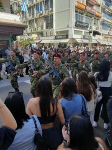 Οι Λαρισαίοι τίμησαν την επέτειο του "ΟΧΙ" 16 b64a4988 eb56 45d3 aeeb 9df8485a364c