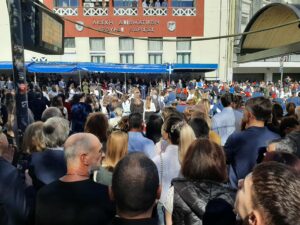 Οι Λαρισαίοι τίμησαν την επέτειο του "ΟΧΙ" 18 bd7b120a dc4f 46f4 9145 0f8132d88d86