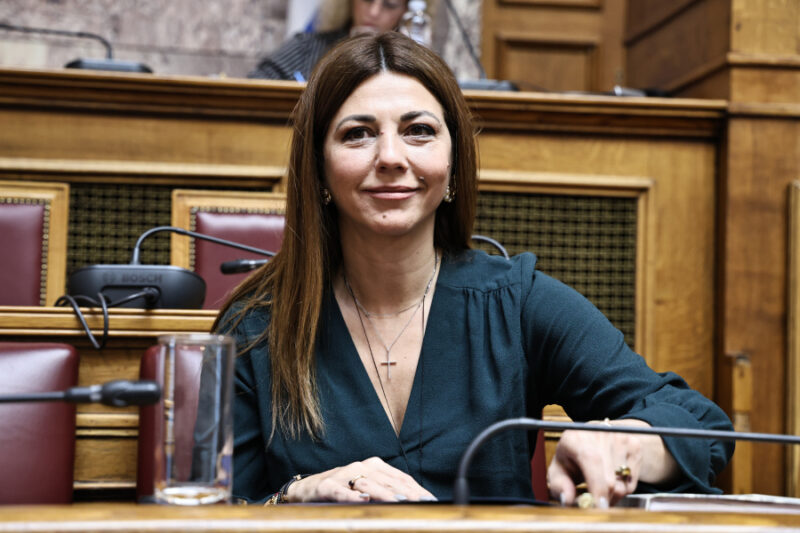 8fe0b64f8ef3884e57bd6876153edaa9 L