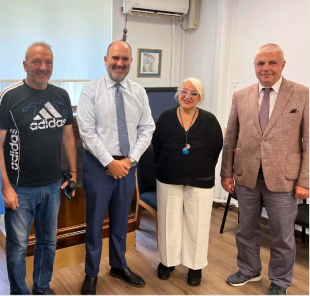 ΔΙΚΑΙΑ ΟΙΚΟΝΟΜΙΚΑ ΚΑΙ ΦΟΡΟΛΟΓΙΚΑ ΑΙΤΗΜΑΤΑ ΤΩΝ ΠΟΛΥΤΕΚΝΩΝ 3 Messenger creation 818C94A1 3DBE 474C 9194 E41E61FAC275